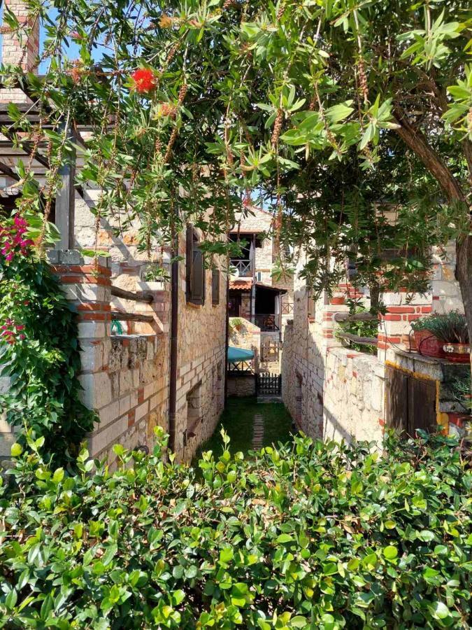 Elpida Stone House Apartment Psakoudia Exterior photo